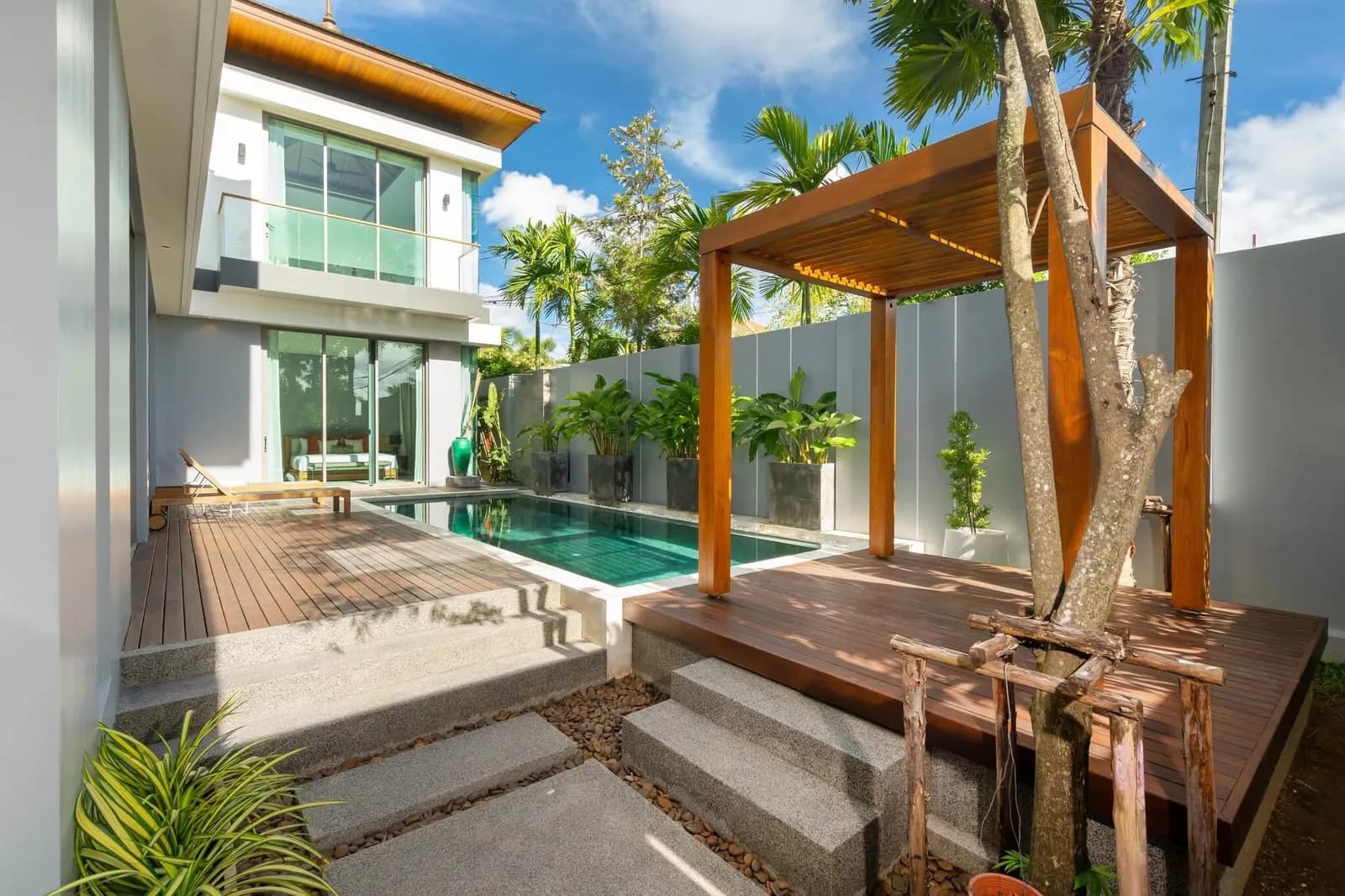 Villa moderne avec piscine 3 chambres à louer à Soi Pasak 4, Phuket – Idéale pour un long séjour — Miniature 5