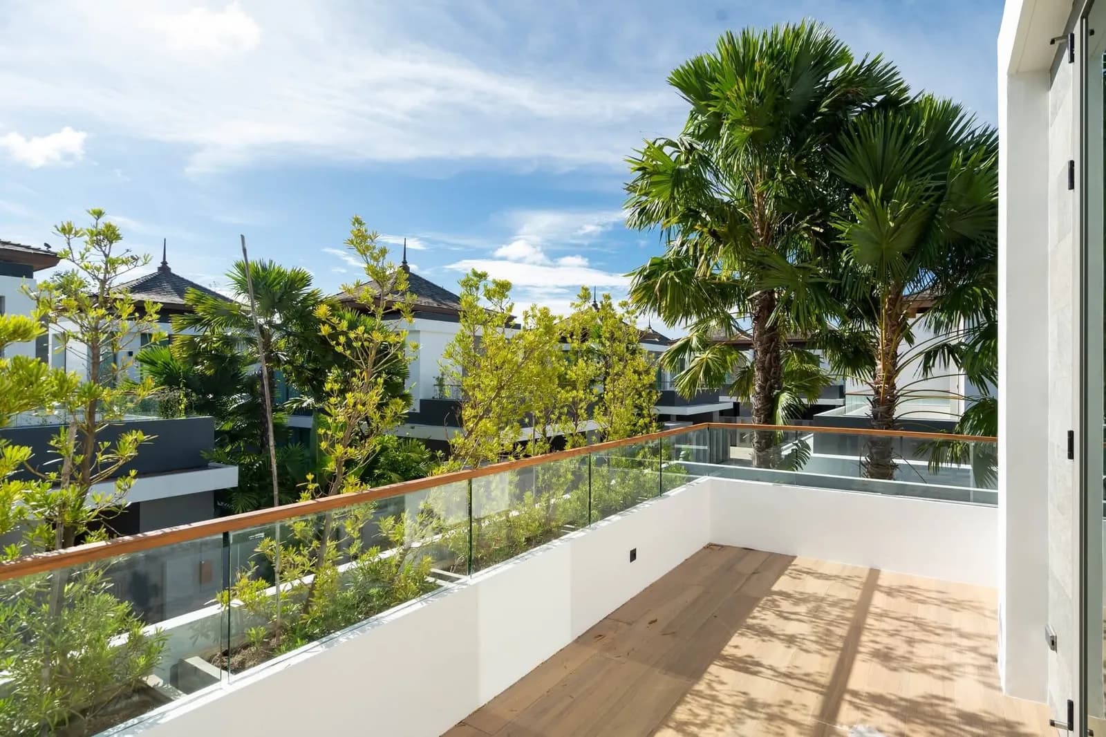 Villa moderne avec piscine 3 chambres à louer à Soi Pasak 4, Phuket – Idéale pour un long séjour — Miniature 12