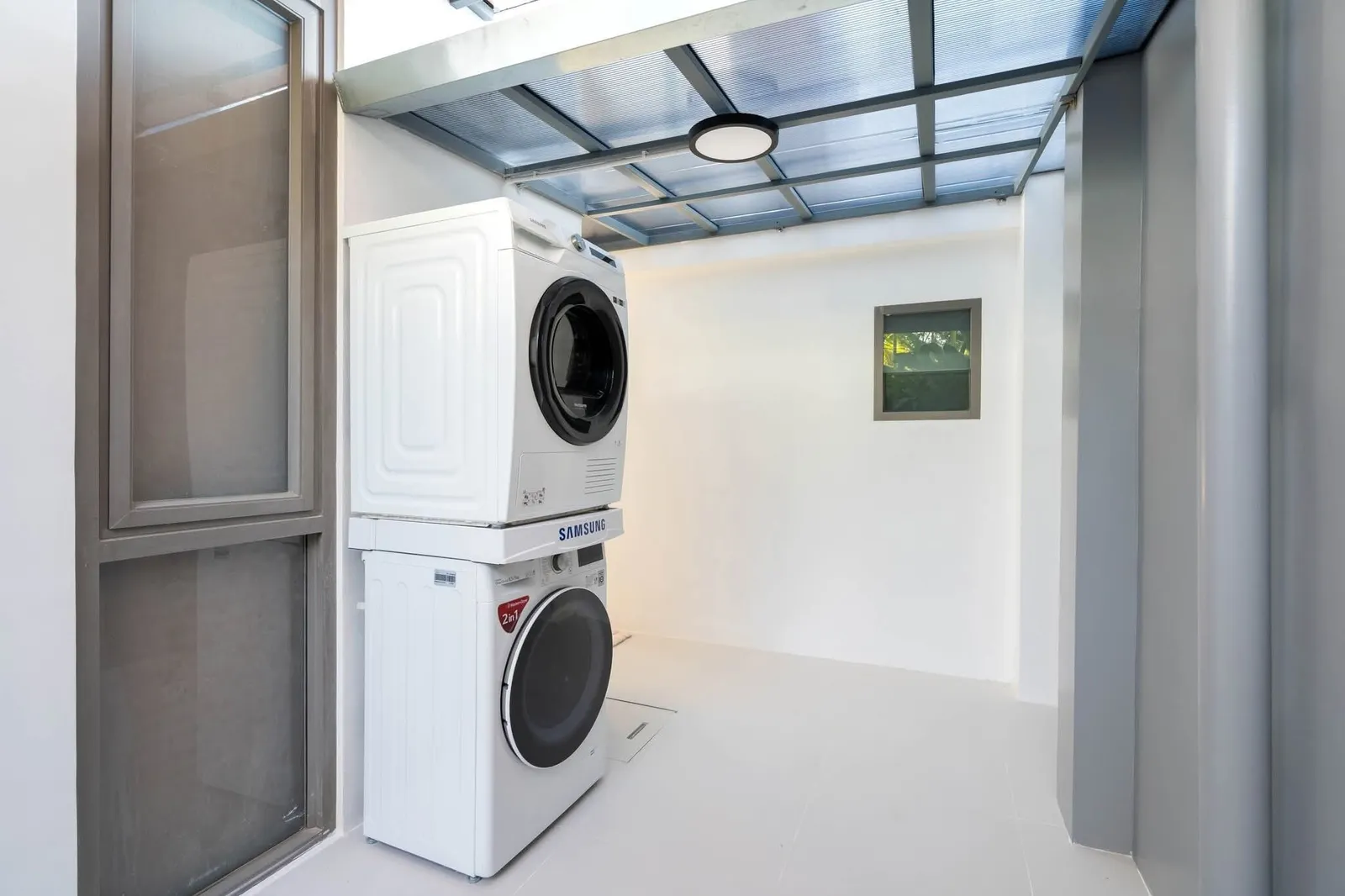 Villa moderne avec piscine 3 chambres à louer à Soi Pasak 4, Phuket – Idéale pour un long séjour — Miniature 13