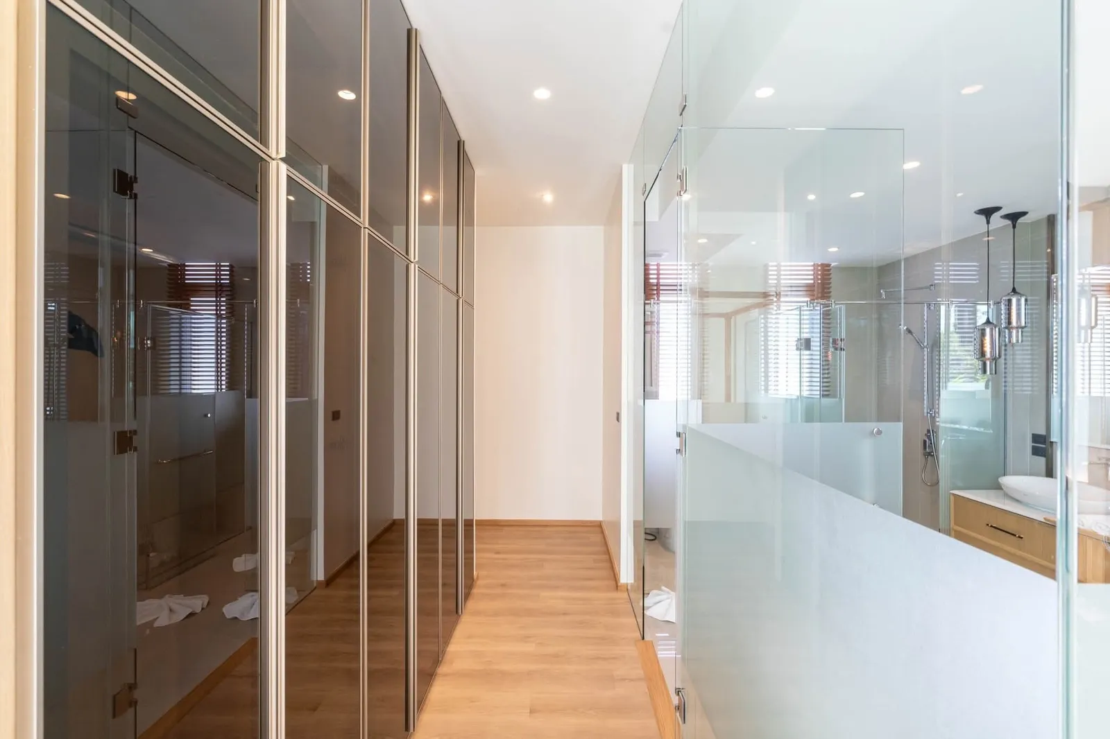Villa moderne avec piscine 3 chambres à louer à Soi Pasak 4, Phuket – Idéale pour un long séjour — Miniature 16