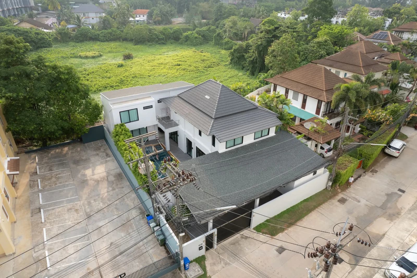 Surin