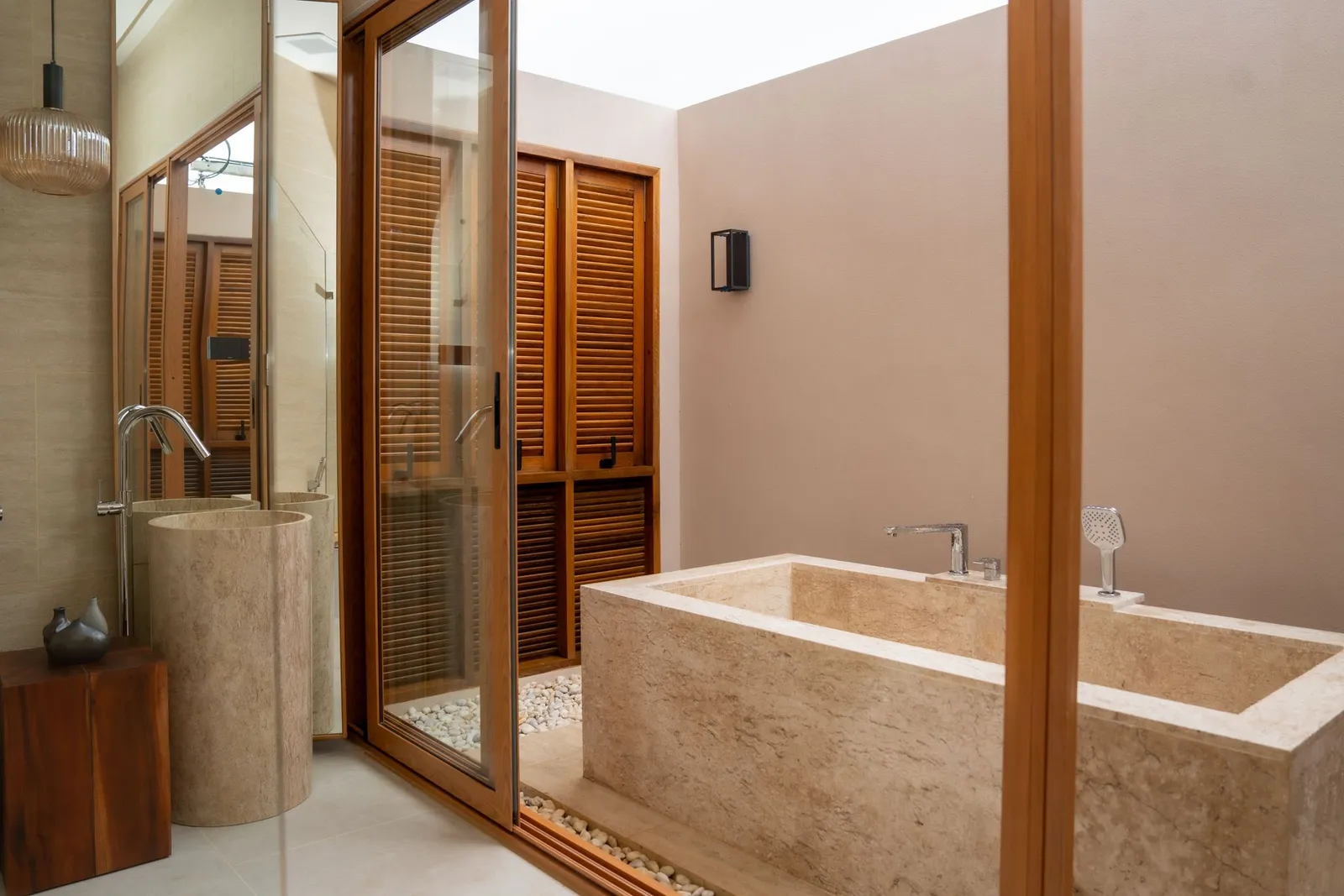 Élégante villa avec piscine 4 chambres à vendre à Phuket | SD11112501 — Miniature 3