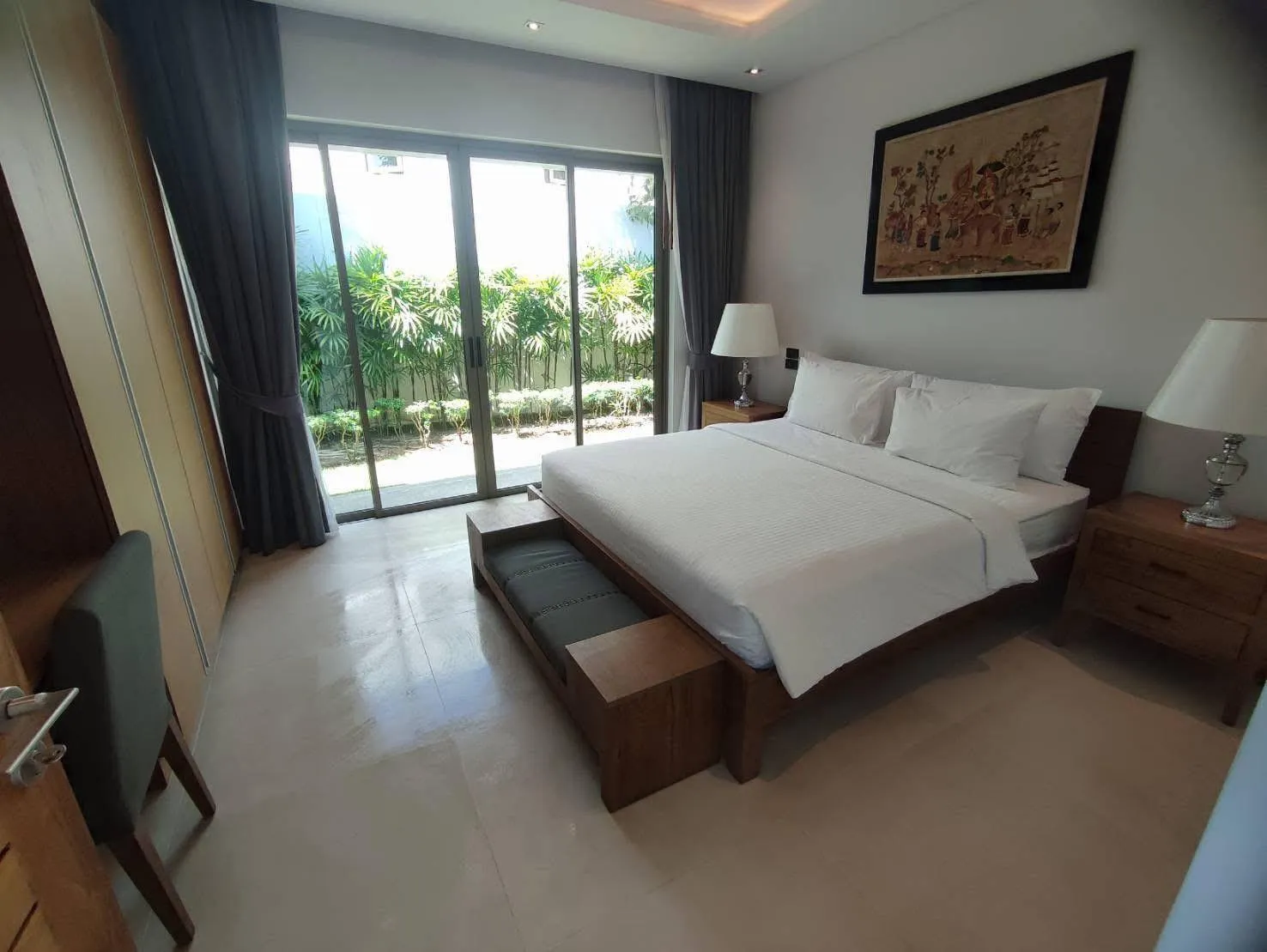 Anchan Grand Residences – Élégante villa avec piscine 4 chambres à louer près de Laguna, Phuket — Miniature 17