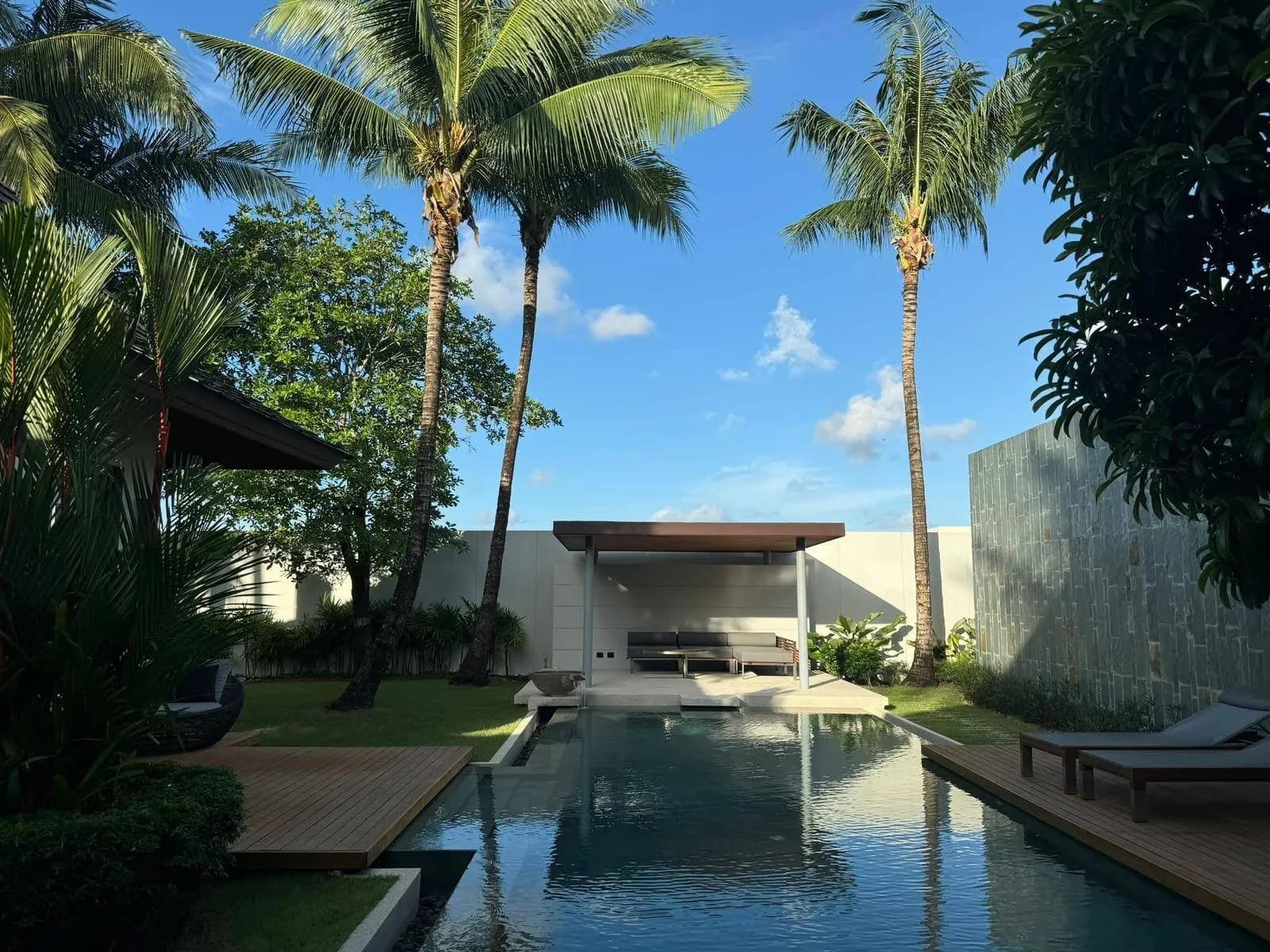 Anchan Grand Residences – Élégante villa avec piscine 4 chambres à louer près de Laguna, Phuket — Miniature 19