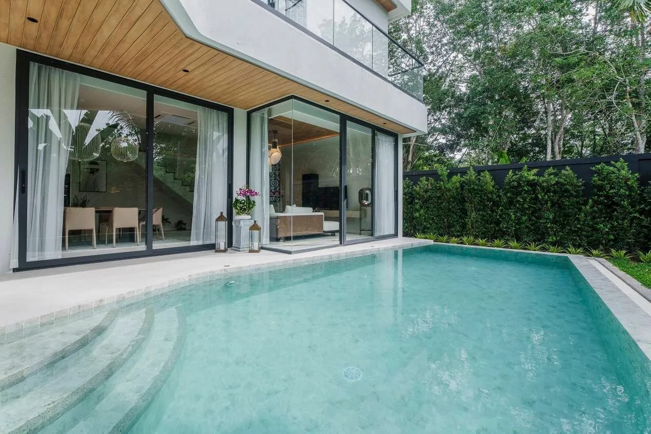 Villa moderne avec piscine 3 chambres à vendre près de Layan Beach – Phuket — Miniature 9