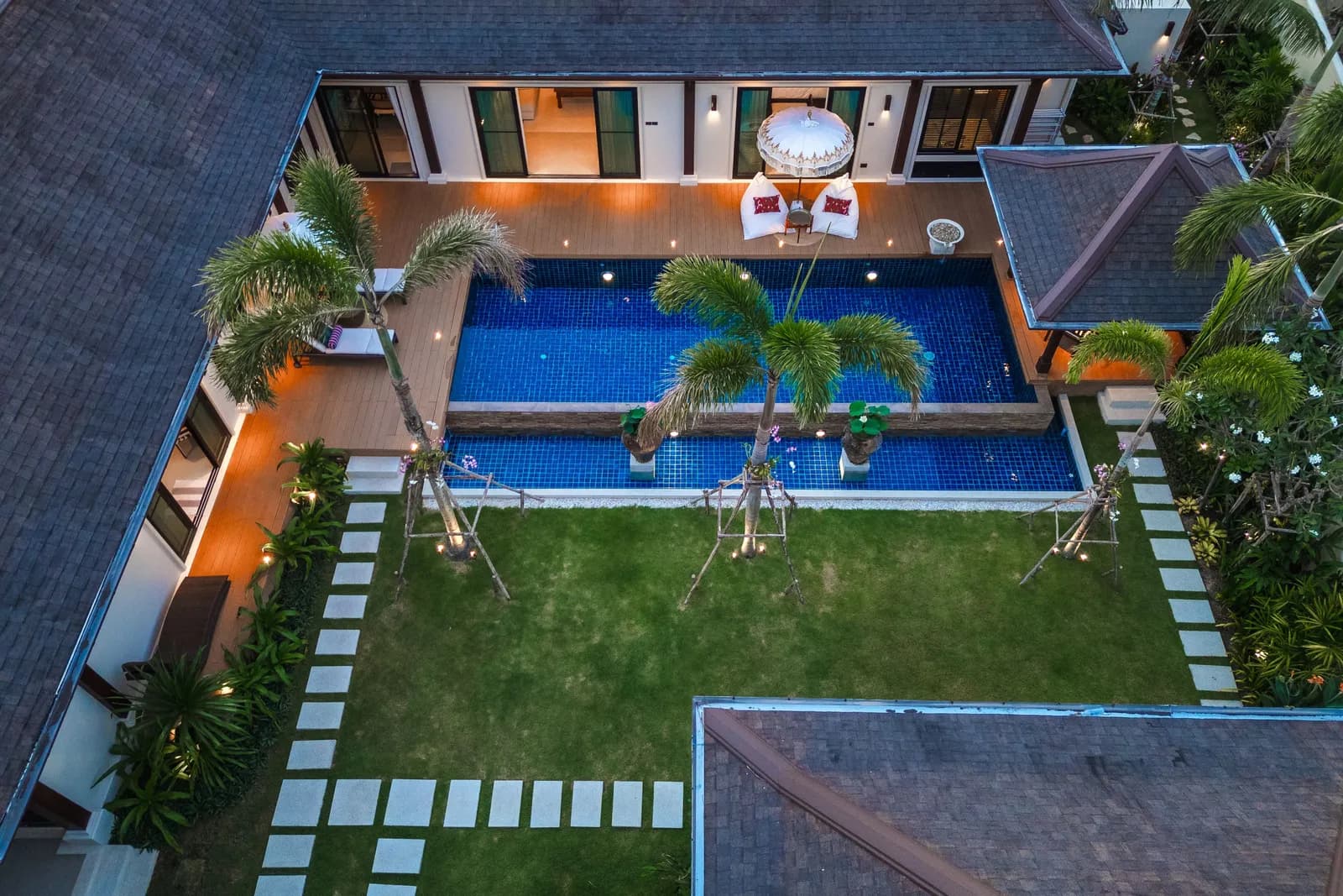 Two Tara Villa près de Layan Beach | Villa avec piscine 4 chambres à louer — Miniature 30