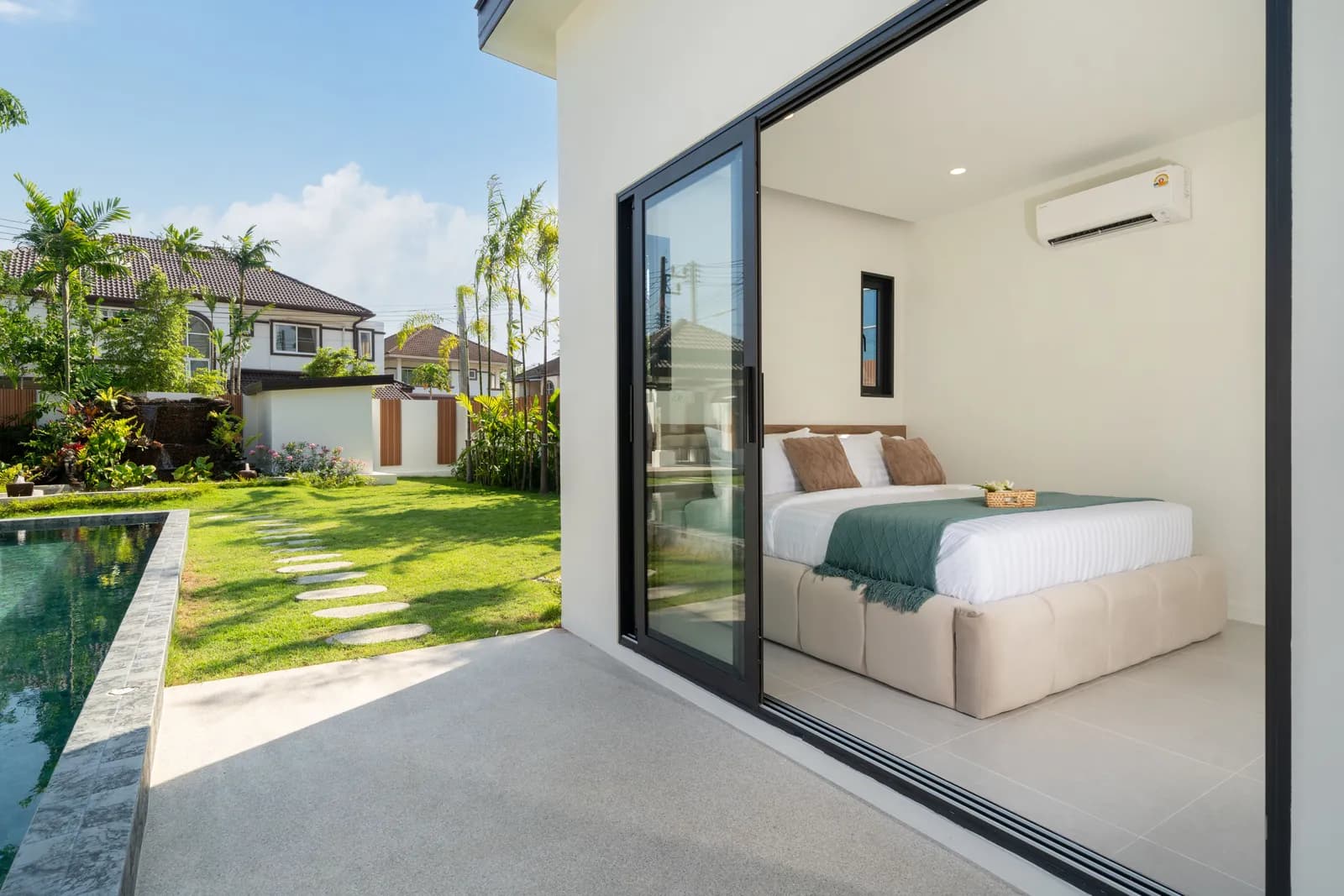 Superbe villa 4 chambres avec piscine à Sri Sunthon, Phuket | SI28052601 — Miniature 6
