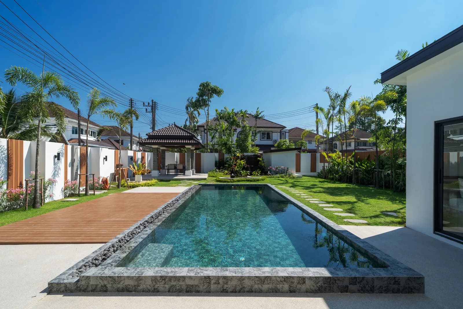 Superbe villa 4 chambres avec piscine à Sri Sunthon, Phuket | SI28052601 — Miniature 13