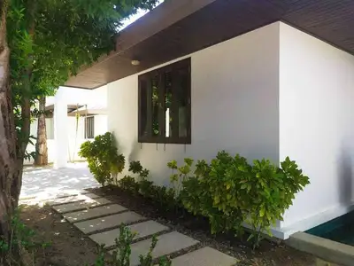 Chalong – 3 chambres avec piscine privée à louer