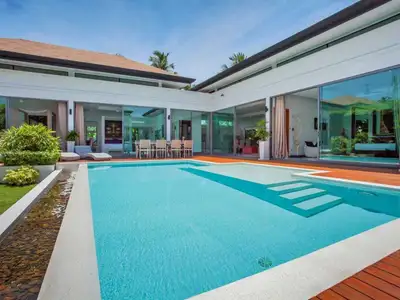 Villa moderne avec piscine 3 chambres à louer à Rawai