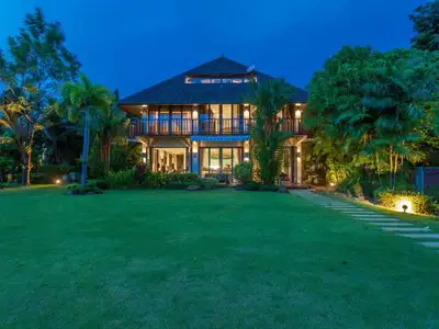 Villa 5 chambres avec piscine privée à Bang Tao à louer