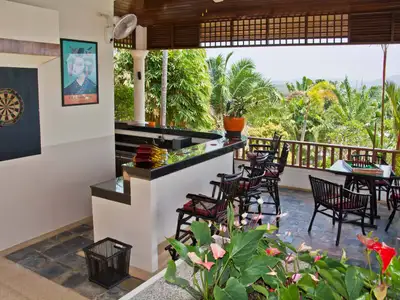 Villa privée avec piscine 6 chambres à louer à Choeng Thale