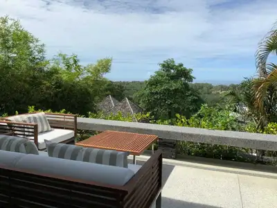 Villa de luxe avec piscine privée 4 chambres à louer à Layan