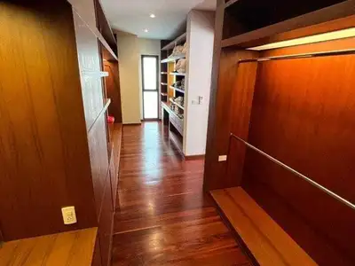 Villa 4 chambres avec piscine privée, récemment rénovée, à louer à Kathu