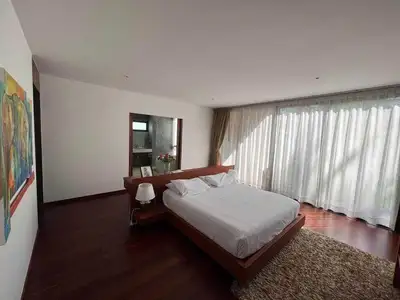 Villa 4 chambres avec piscine privée, récemment rénovée, à louer à Kathu