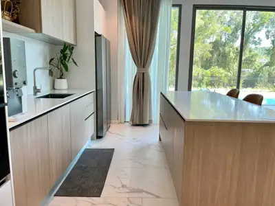 Villa moderne 4 chambres avec piscine privée à louer à Koh Kaew