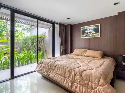 Villa 4 chambres avec piscine privée et vue sur le golf à louer