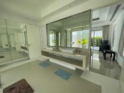 Ivory Villa – 3 chambres avec piscine privée à louer à Rawai