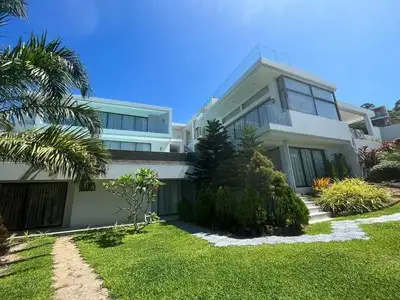 Villa 6 chambres vue mer à louer à Kamala