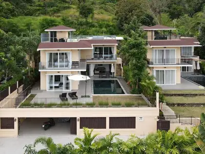 Villa vue mer 4 chambres à louer à Chalong, Phuket