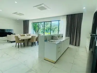 Villa de luxe 4 chambres avec piscine privée à louer à Phuket