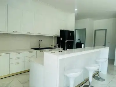 Villa de luxe 4 chambres avec piscine privée à louer à Phuket