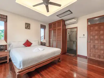 Villa avec piscine 5 chambres à louer, Chalong, Phuket