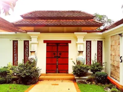 Villa 5 chambres avec grand jardin à louer à Thalang
