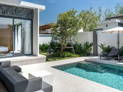 Botanica Modern Loft – Villa 3 chambres avec piscine privée à Choeng Thale