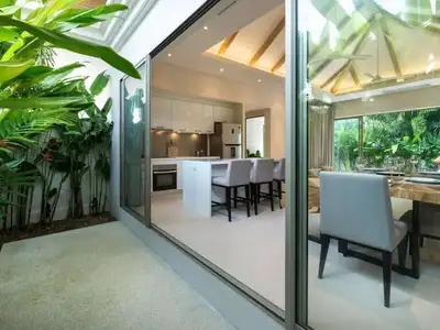 Trichada Villa – 3 chambres avec piscine privée à louer à Choeng Thale