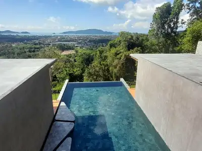 Villa moderne 5 chambres à louer | Vues à couper le souffle sur la baie de Chalong, Phuket