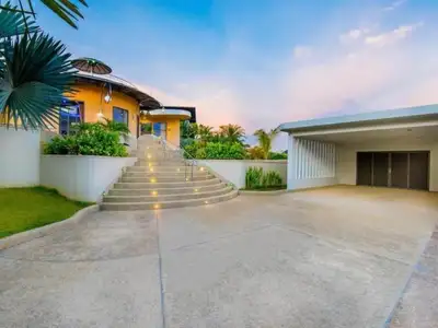 Villa 4 chambres avec vue montagne à Ban Tha Maphrao, Phuket