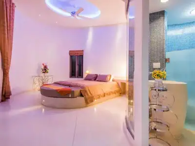 Villa 4 chambres avec vue montagne à Ban Tha Maphrao, Phuket