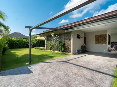 Spacieuse villa moderne avec piscine à louer à Thep Krasattri, Thalang – Près de Boat Avenue