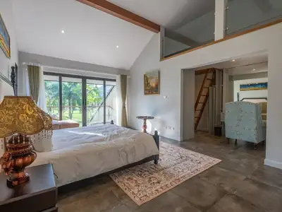 Spacieuse villa avec vue golf et piscine privée à louer à Kathu, Phuket