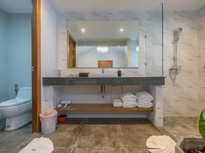 Spacieuse villa avec vue golf et piscine privée à louer à Kathu, Phuket