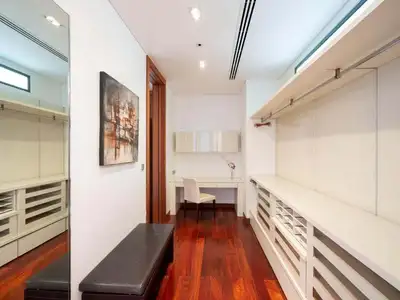 Élégante villa avec piscine 4 chambres vue mer à louer à Nai Thon