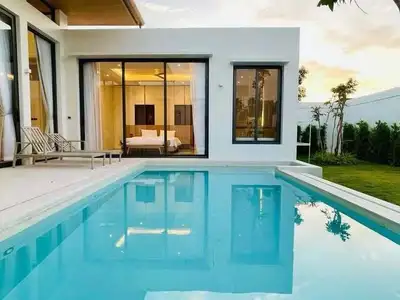 Villa de luxe avec piscine Mouana 4 chambres à louer à Chalong, Phuket