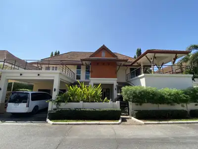 WoodLand | Prestigieuse villa 5+1 à louer à Phuket | SD03032501