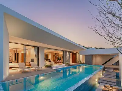 Élégante villa avec piscine 3 chambres à Clover Residence – Emplacement de choix à Phuket