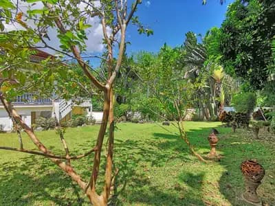 Spacieuse villa 7 chambres avec piscine privée et grand jardin à Thalang