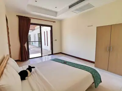 Spacieuse villa 7 chambres avec piscine privée et grand jardin à Thalang