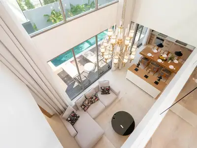 Villa moderne avec piscine 3 chambres à louer à Soi Pasak 4, Phuket – Idéale pour un long séjour