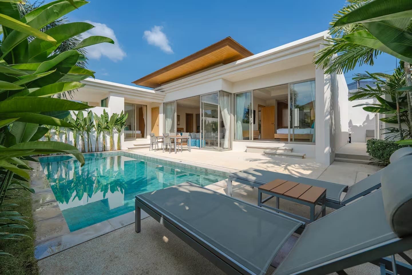 Villa avec piscine privée à Phuket gérée par Empire Estates