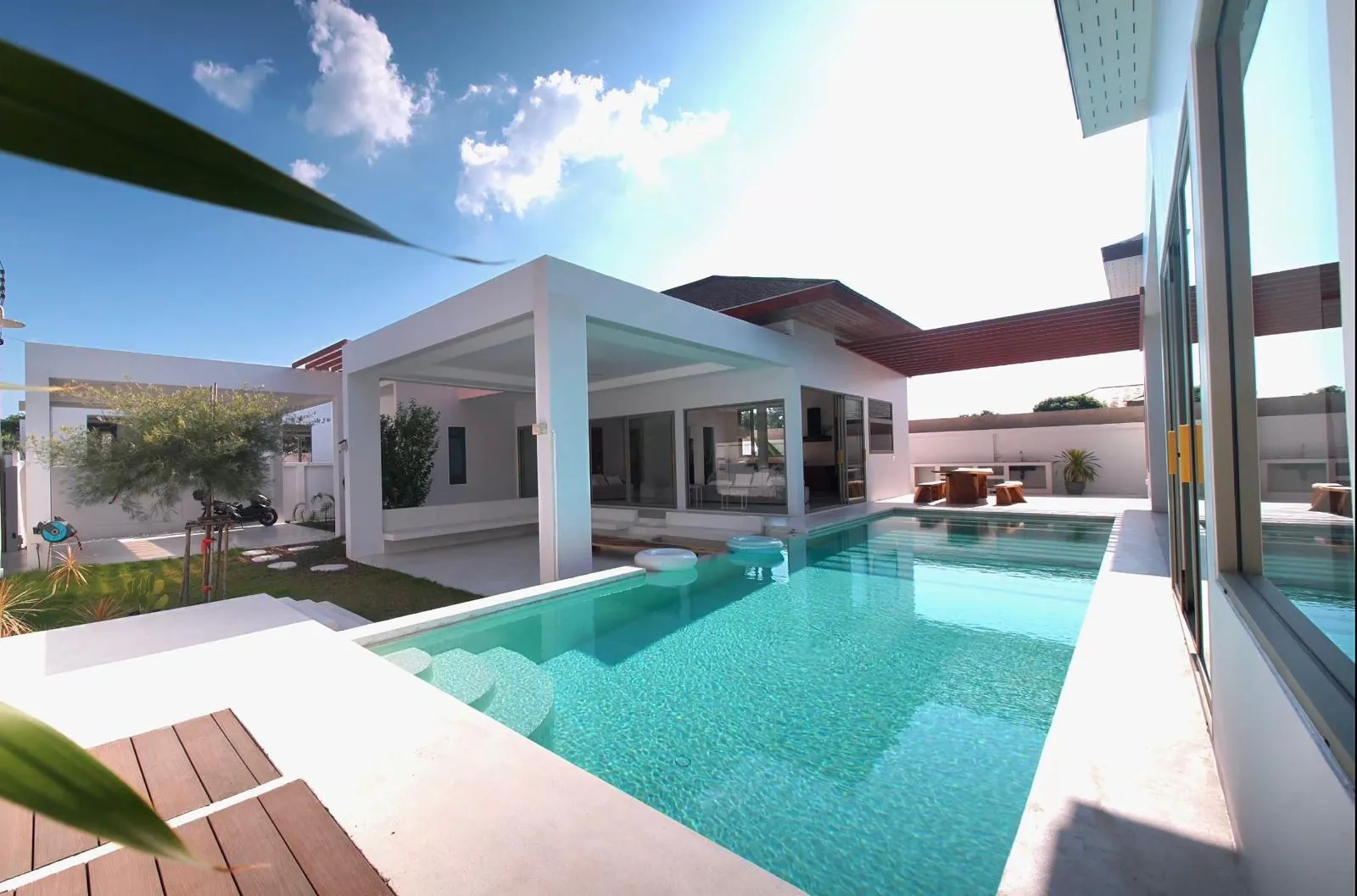 Luxury 4-Bedroom Villa with Private Pool in Cherng Talay, Phuket | SD22062601