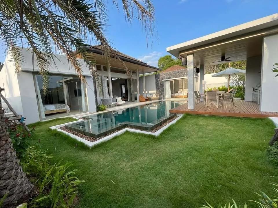 Botanica The Lakeside – 3 chambres avec piscine privée à louer à Layan